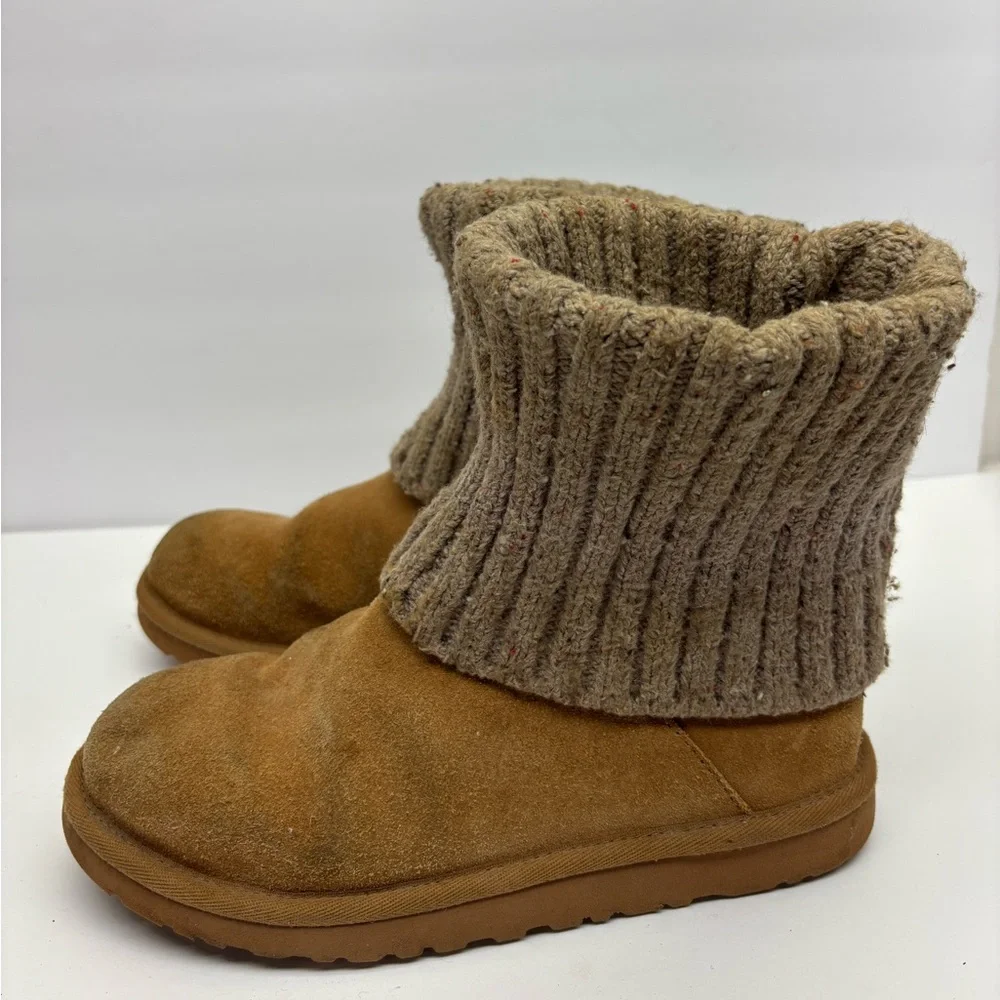 Ugg Suede Slip-On Boots with Knit Cuff - Tan, SZ 5 for big girl, box 29